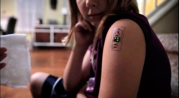 223880-tatuajes-electronicos.jpg_1775534641